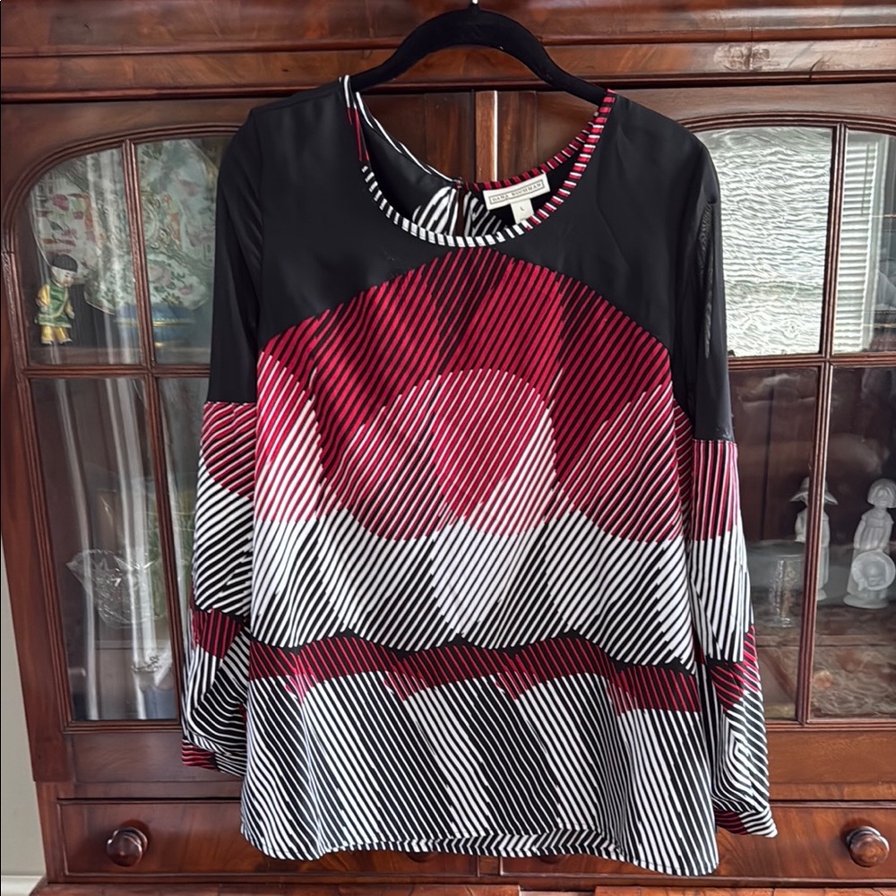Dana Buchman Red, White and Black Graphic Blouse